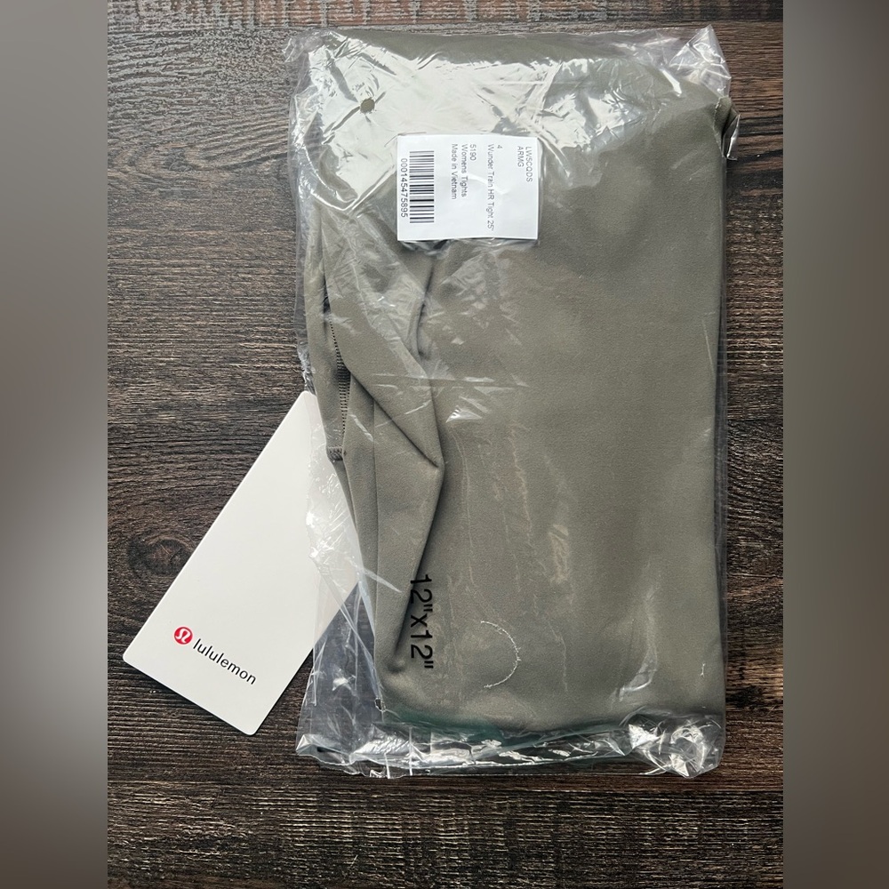 Lululemon Army Green Wunder Train 25” Legging Size 4 NWT